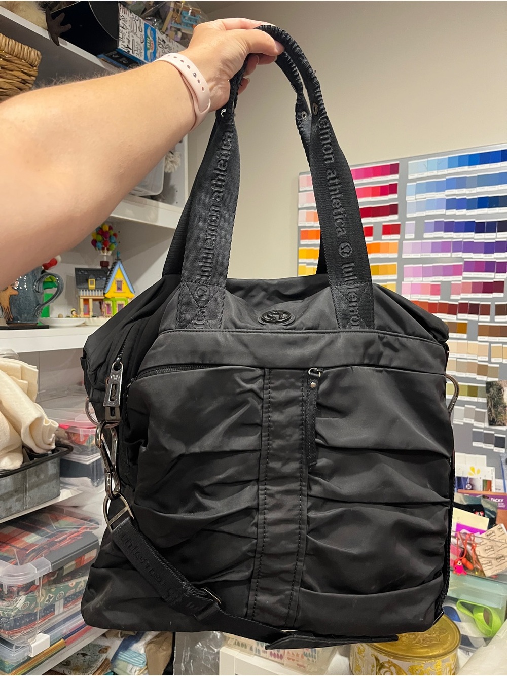 lululemon athletica Black Quilted Nylon Tote Bag “fast in flight” ✈️